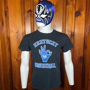 Gildan S Y2K Basketball Graphic Tee Black Regular